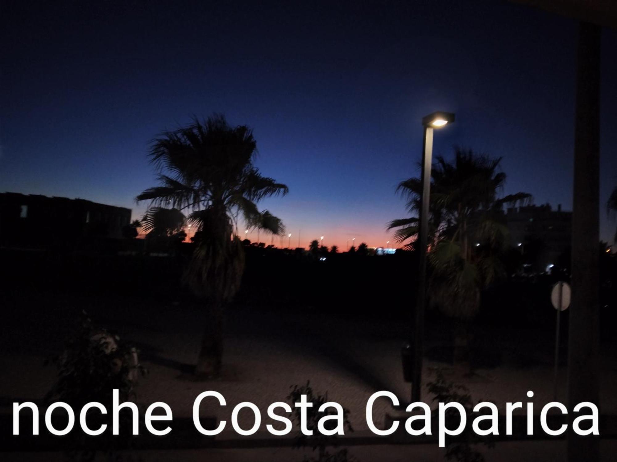 Ferias 2 Minutos Da * Costa da Caparica